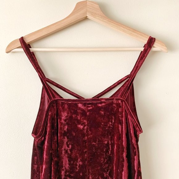 Harlow Velvet Strappy Tank Top - Picture 5 of 6